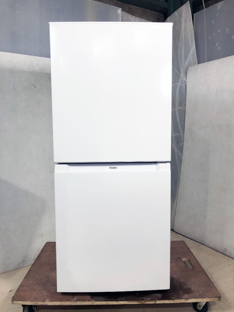 ト美品 中古★Haier 121L 冷蔵庫【JR-NF121B-W】EOG4