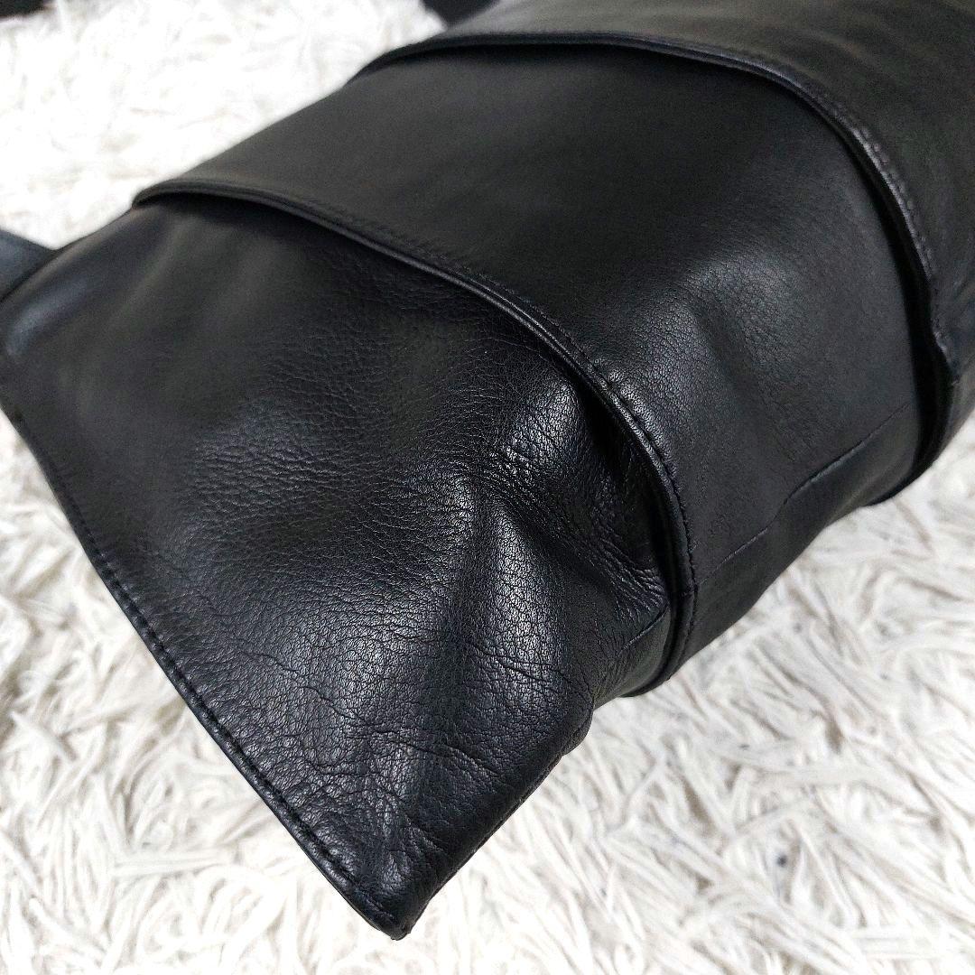 未使用級タグ付 kawa-kawa 2WAY 大容量 レザーショルダーバッグ 黒