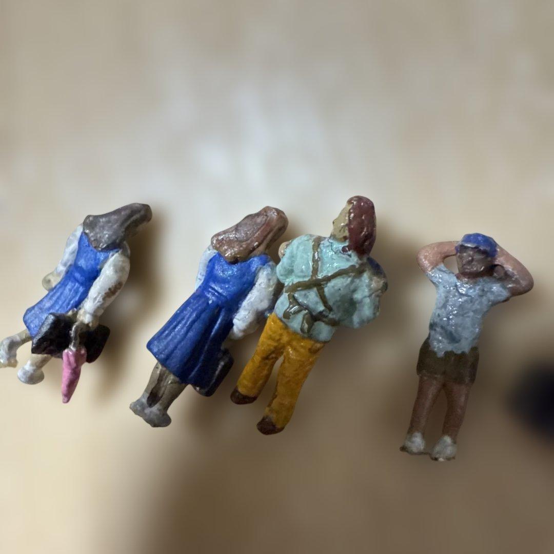 キハ101 停留所？　フィギュア　セット