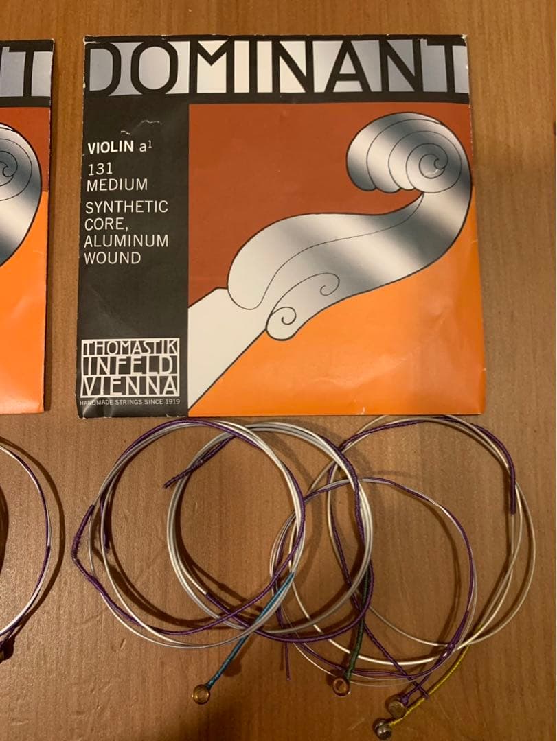 お値下げ　Dominant ヴァイオリン　4/4 弦　5セット