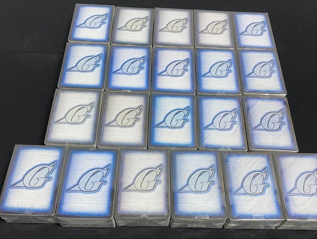 ガンダムウォーカード 白 まとめ売り ⑪約2500枚 十字勲章 など