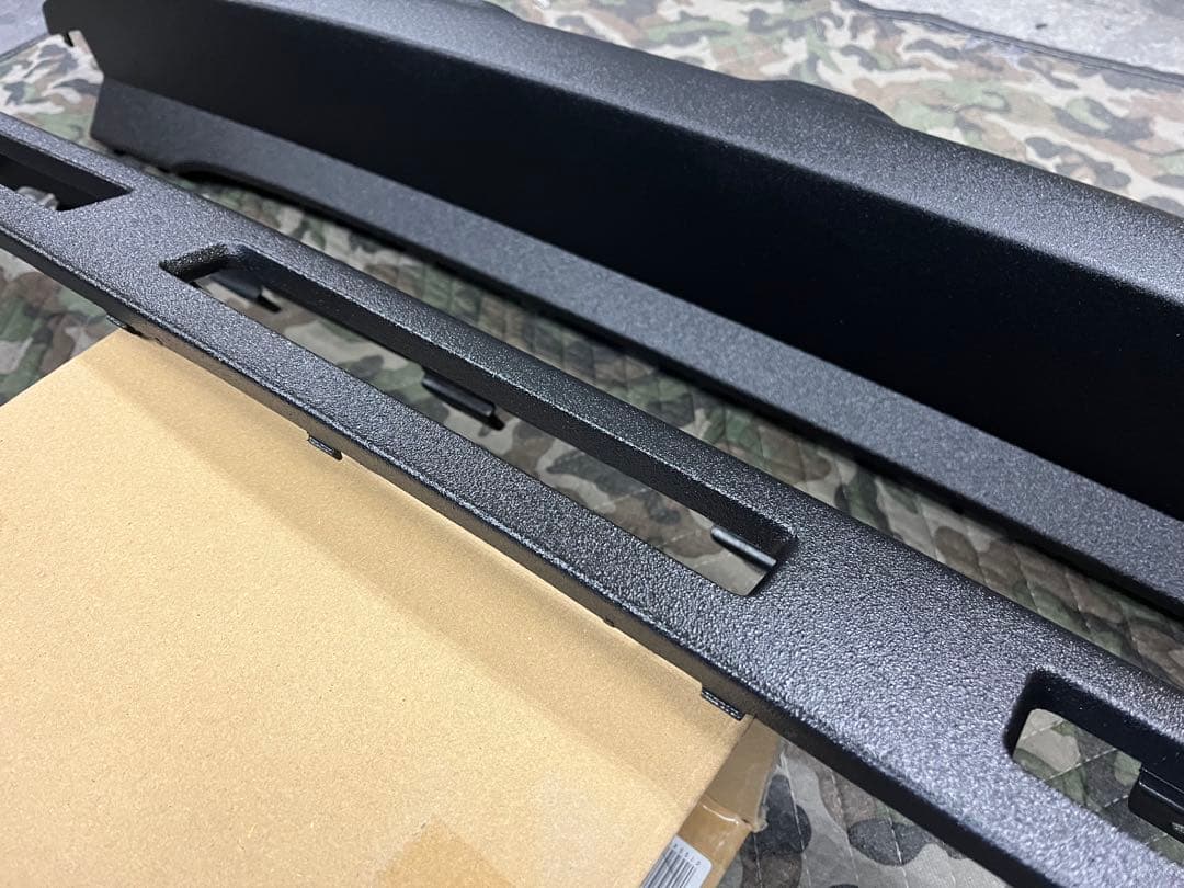 MatsuShin様新型デリカD5 後期　アンダーカバー、バンパー　ラプター塗装