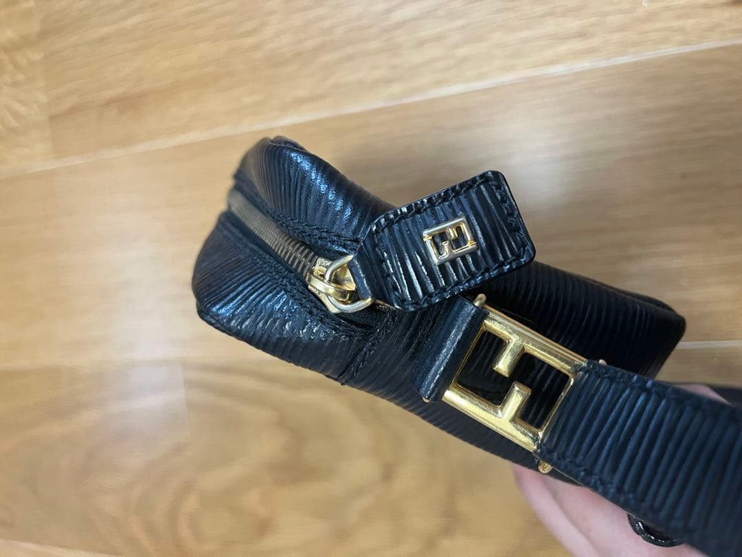 【希少】FENDI フェンディ エピ ショルダーバッグ ビンテージ