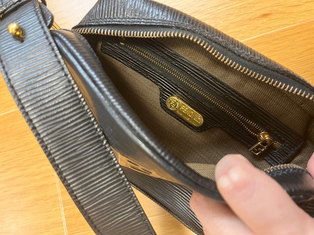 【希少】FENDI フェンディ エピ ショルダーバッグ ビンテージ