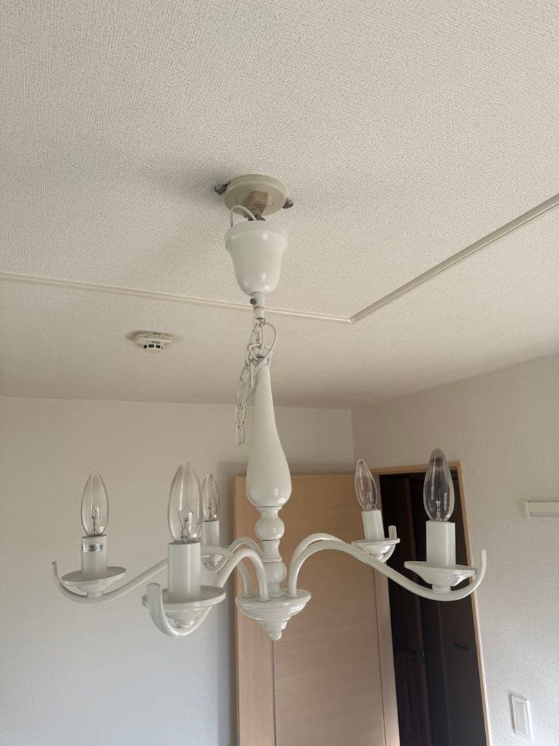 Francfranc ホワイトシャンデリア5灯 電球付き 北欧クリスタル 白