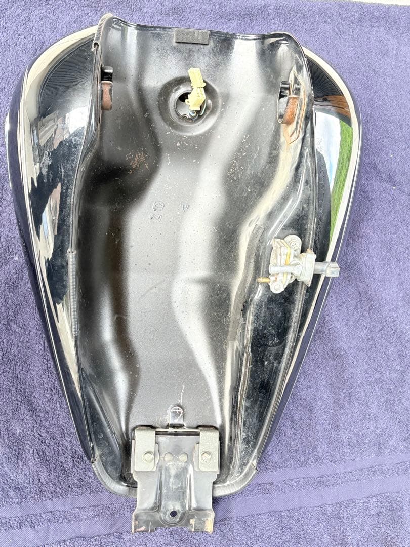 ドラッグスター250 純正タンク(メーター付き)