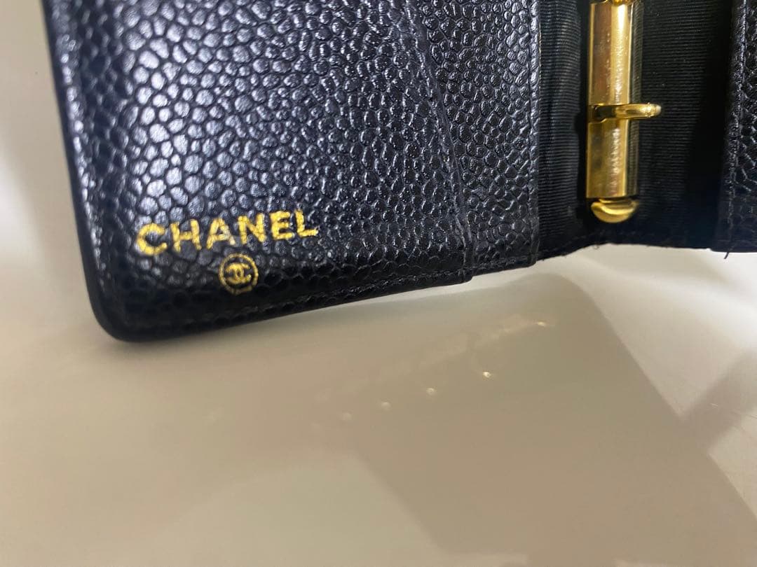 【CHANEL】本革ココマークキャビアスキン手帳 シャネルマトラッセ