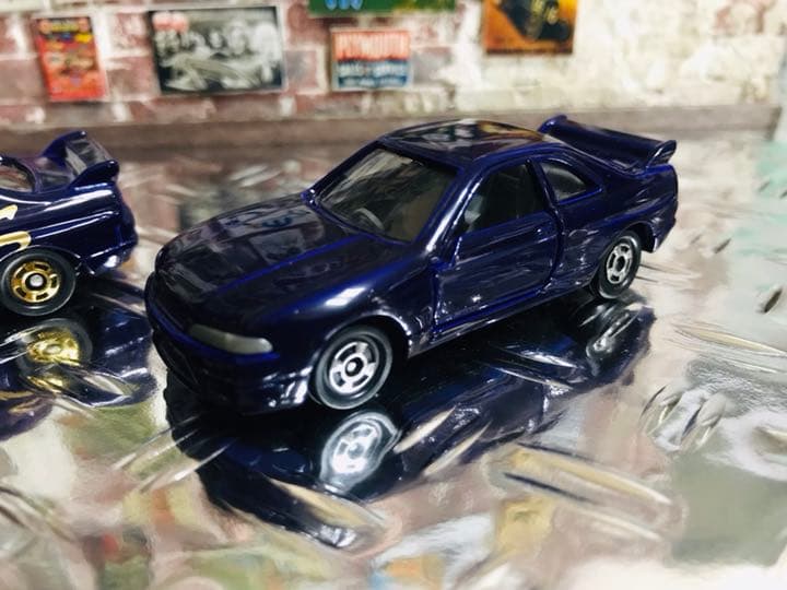 【車高短仕様特注品】トミカ ３３GT-R