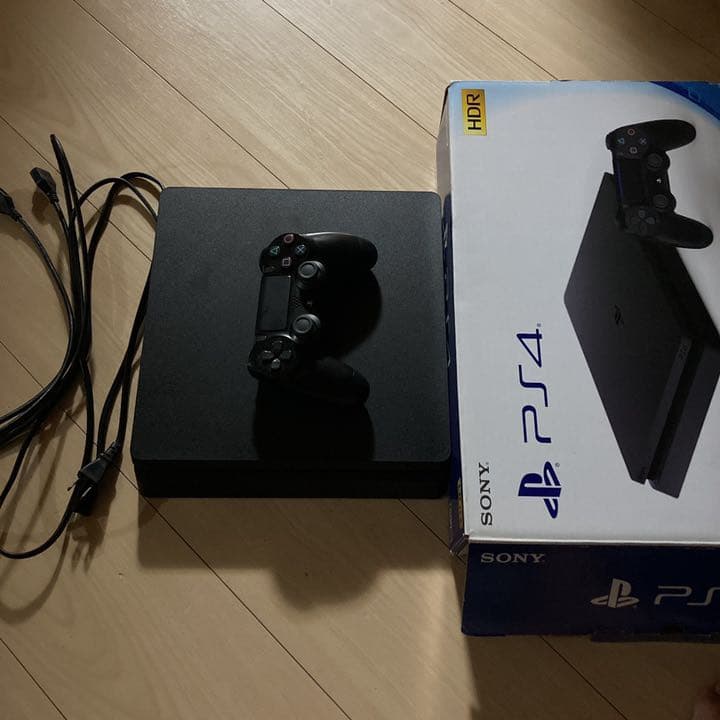 PlayStation®4 ジェット・ブラック 500GB CUH-2100A…
