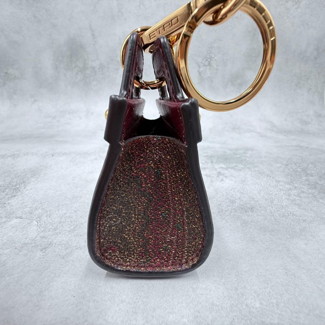 【極美品✨】現行品 ETRO ラブトロッター チャーム ペイズリー ペガソ