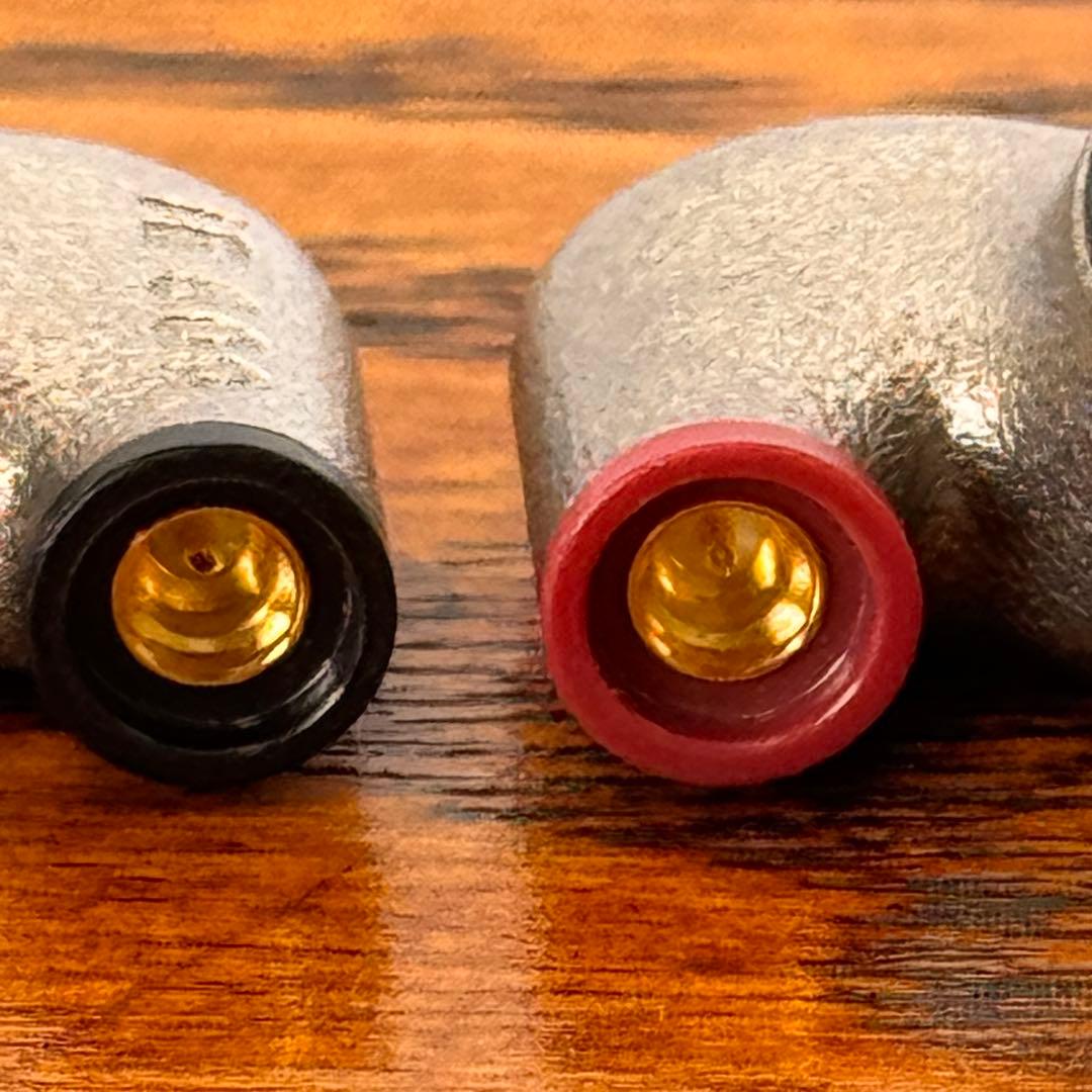 【ゼンハイザー IE 600】高音質イヤフォン（美品・中古）