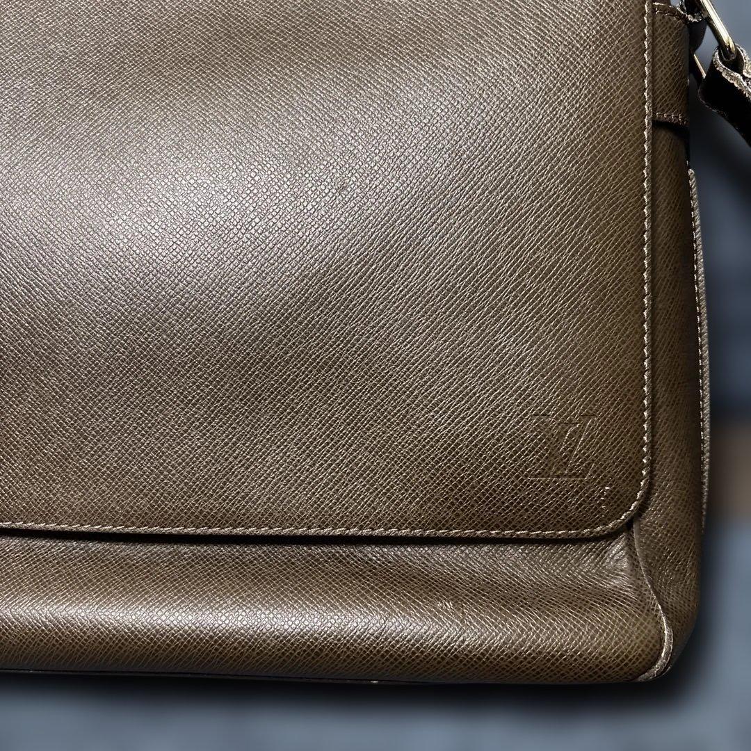 ルイヴィトン ロマン PM タイガ ショルダーバッグ M32852