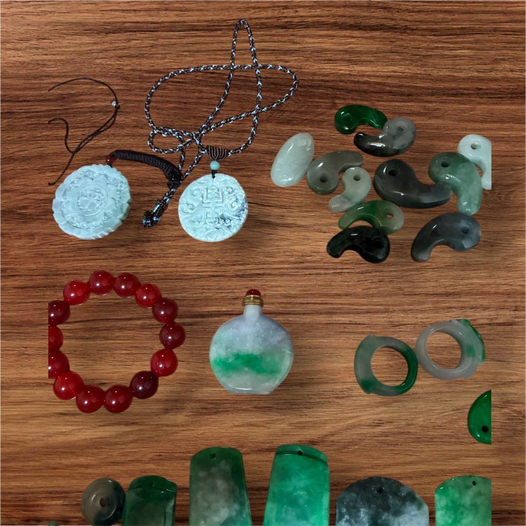 翡翠、勾玉、和田白玉セット