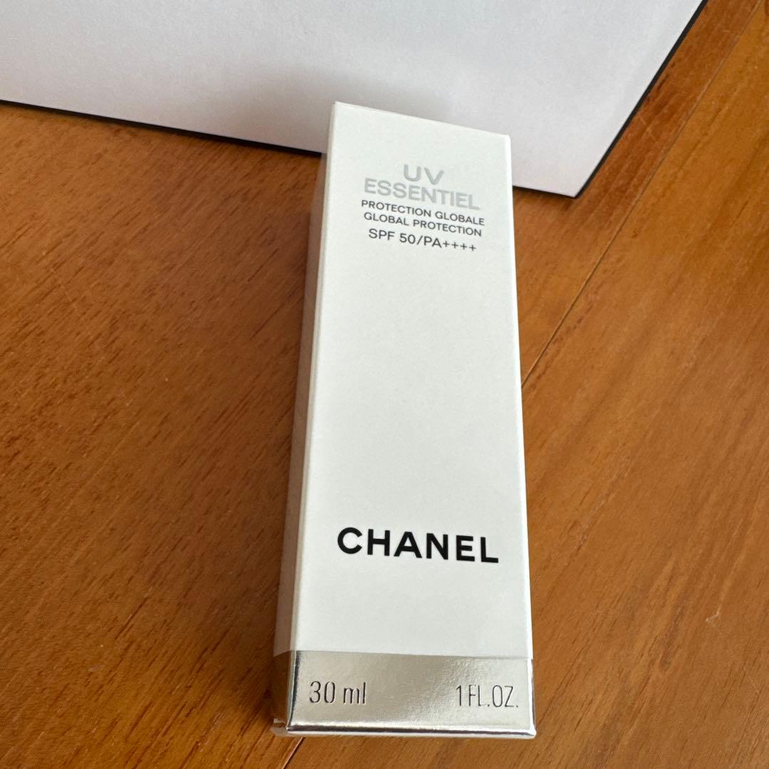 専用CHANEL UV エッセンシャル とハンドクリーム