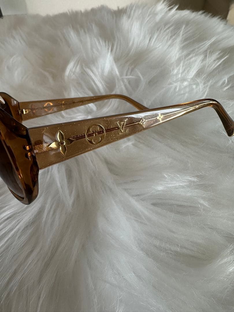 VUITTONサングラス