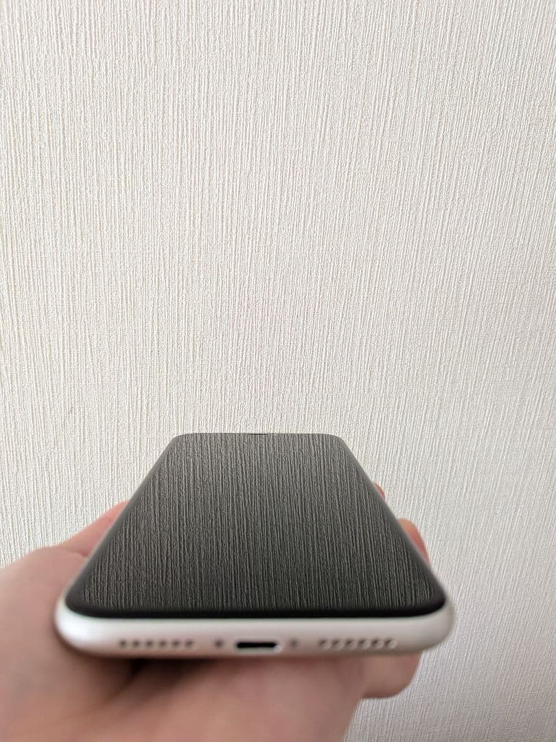 【動作良好】iPhone 11 ホワイト 64GB 本体のみ