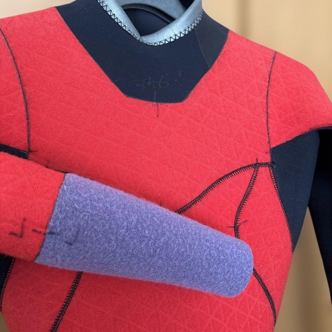 新品未使用　ROXY 5×3フルスーツセミドライ真冬用