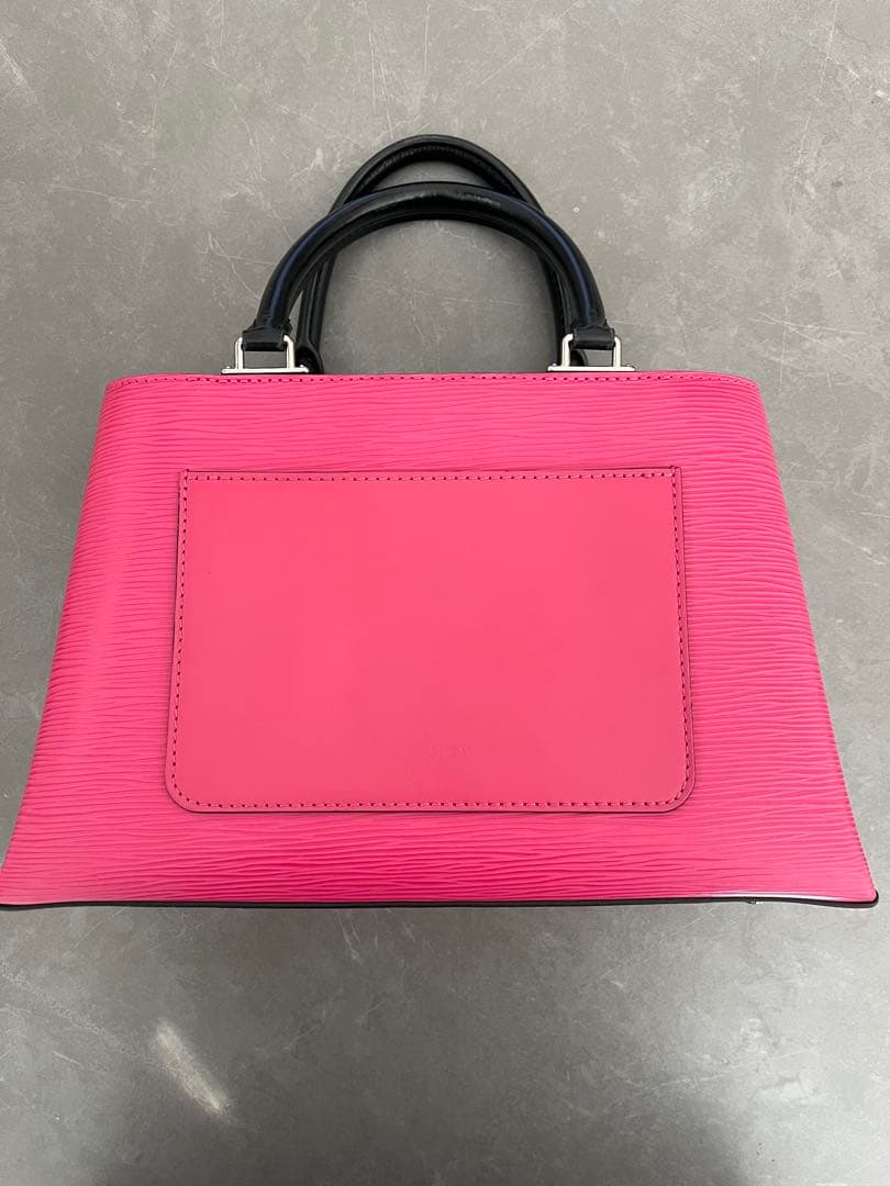 LOUIS VUITTON ルイ ヴィトン　ピンク ショルダーバッグ