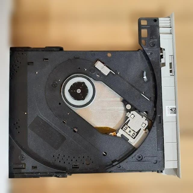 L0206-01 HP Pavilion 15 ノートPC / SSD+HDD