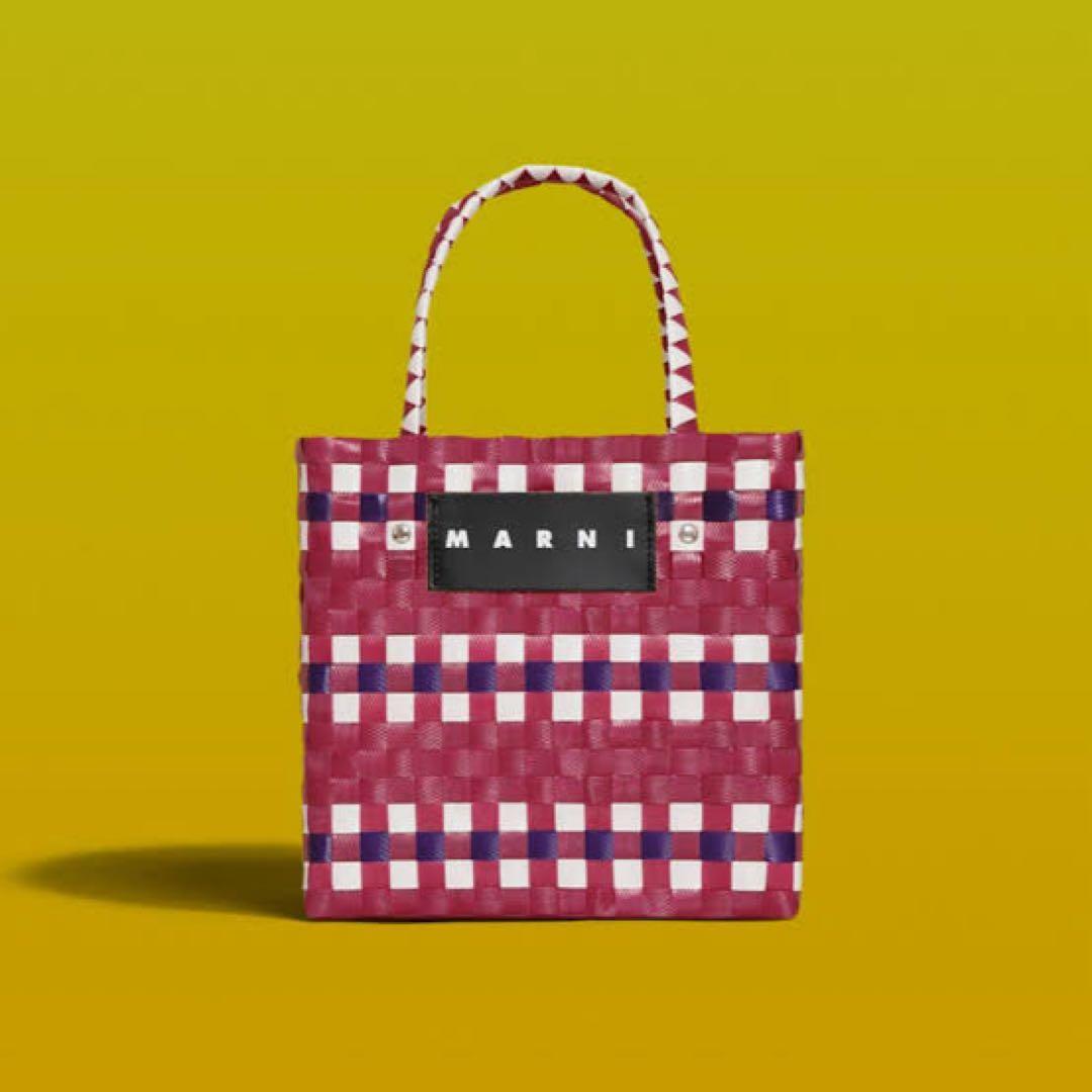 MARNI ブラックチェリー かごバッグ