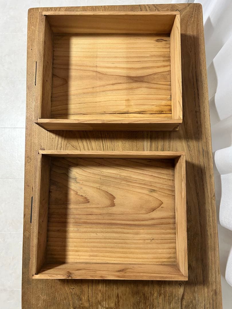 ろくろ脚　テーブル