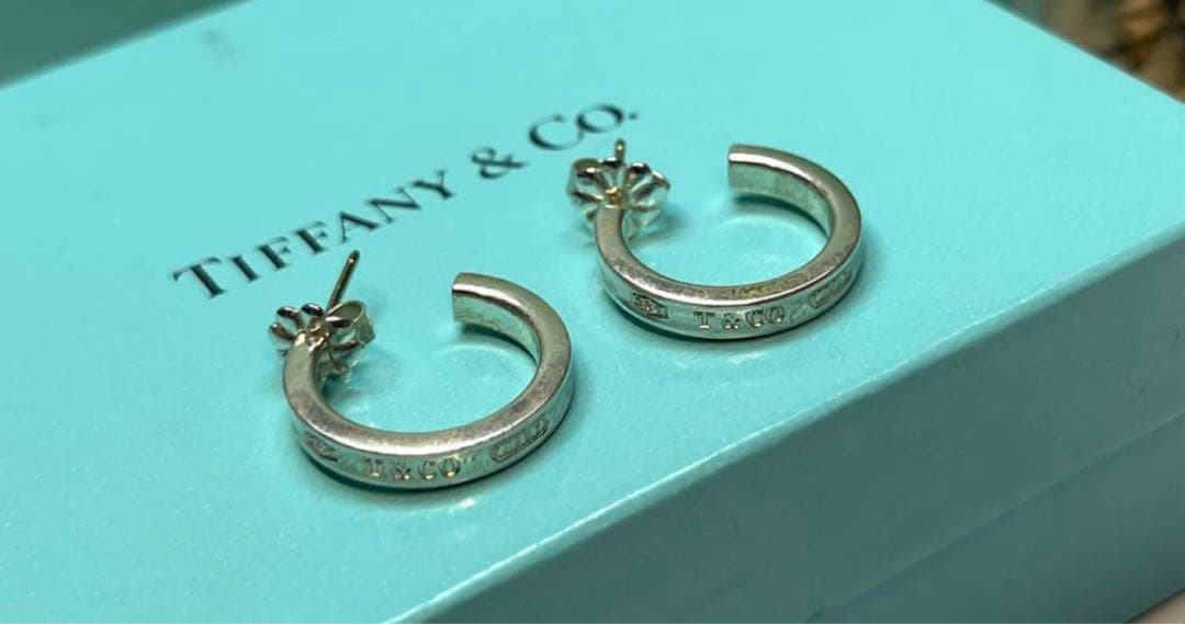 Tiffany & Co. フープピアス シルバー ゴールド