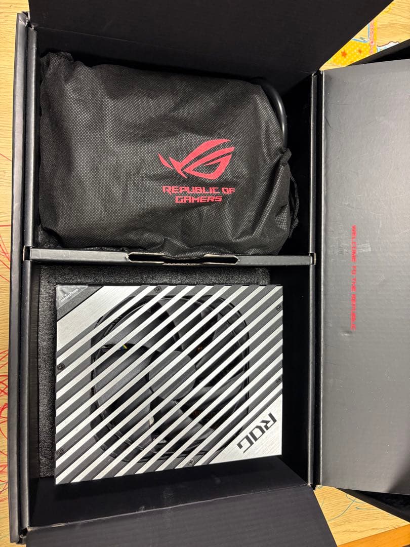 (美品)ROG THOR 1200W PLATINUM II 電源ユニット