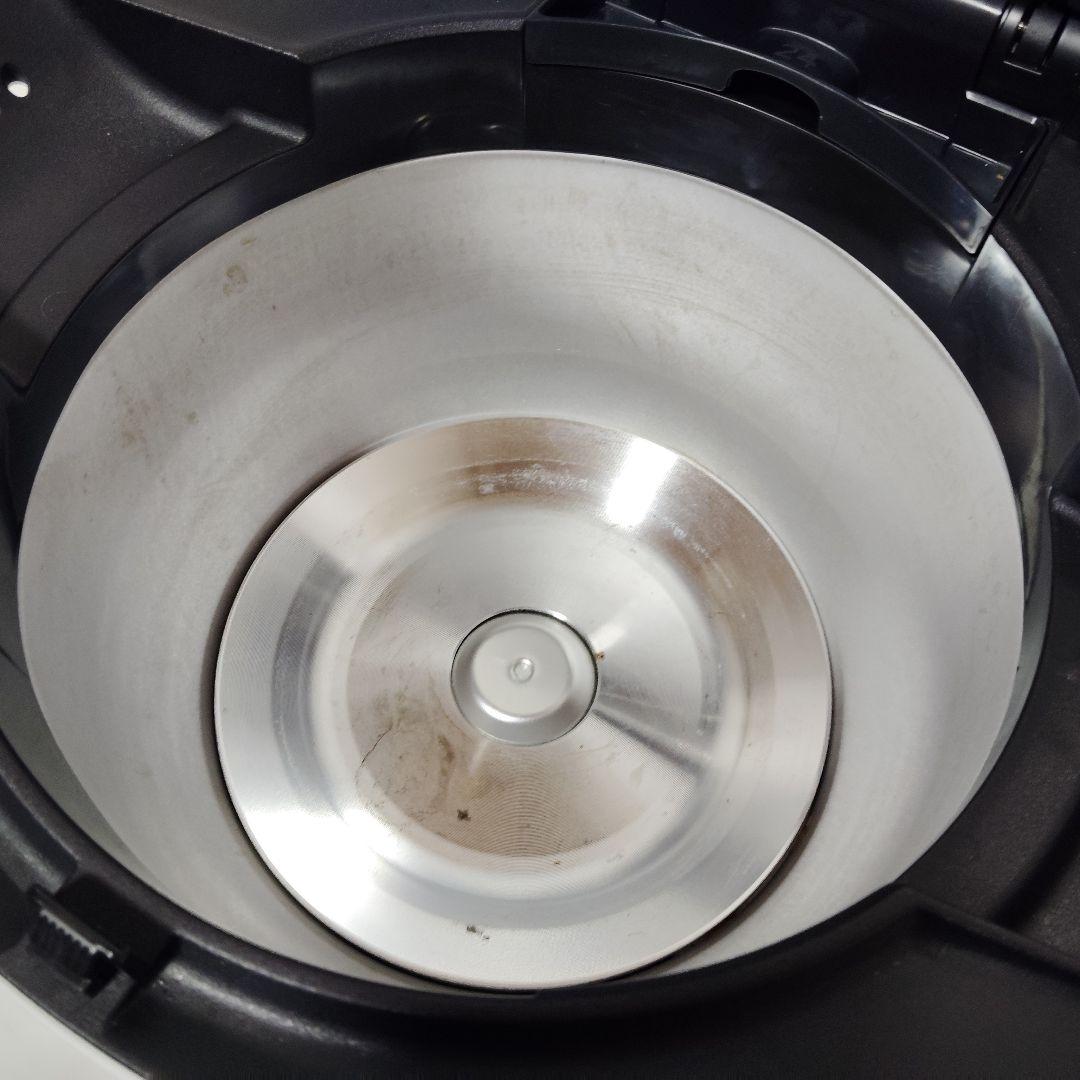 SHARP ヘルシオ ホットクック KN-HW24E-W 2.4L 無水調理