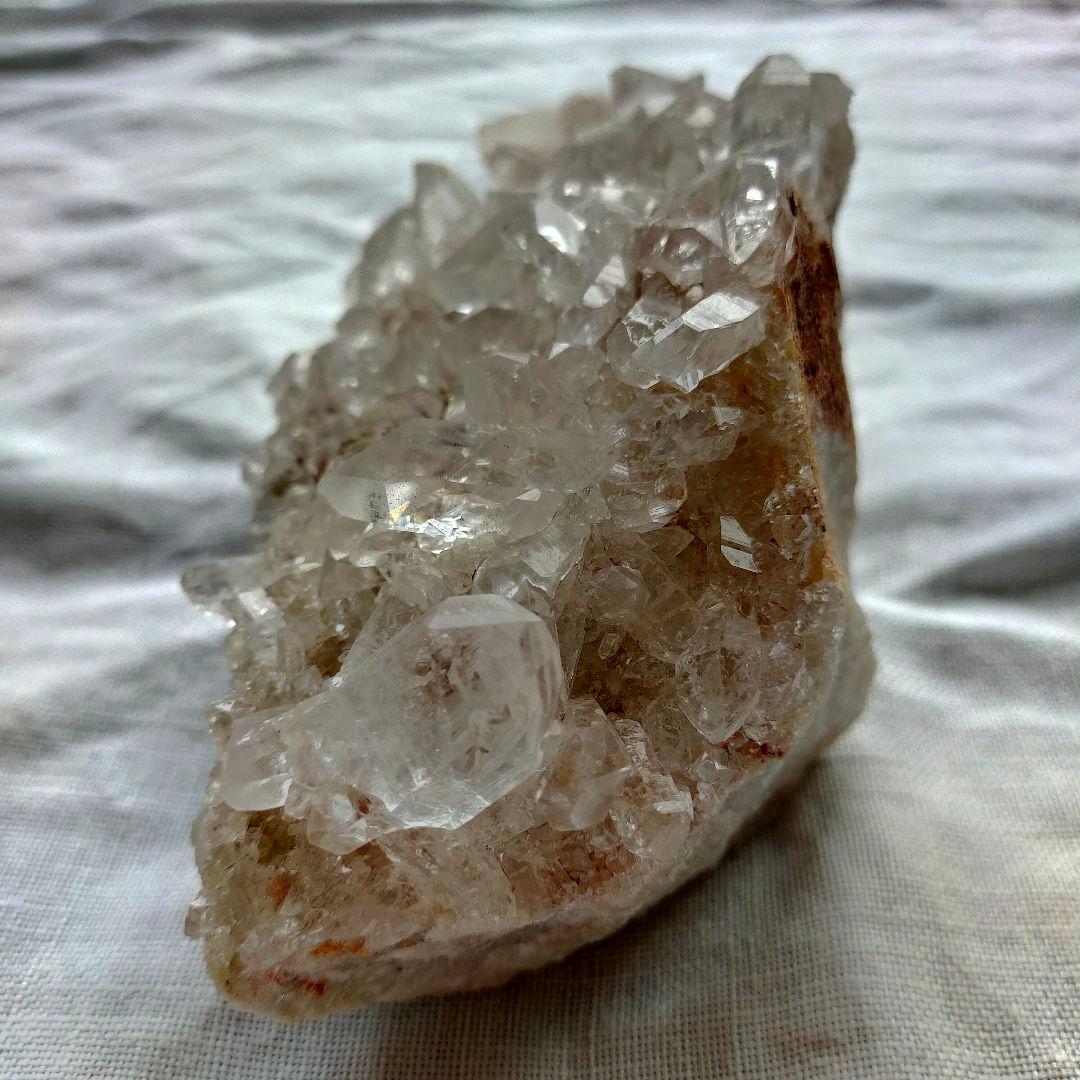 ヒマラヤ水晶クラスター656g　ピンク