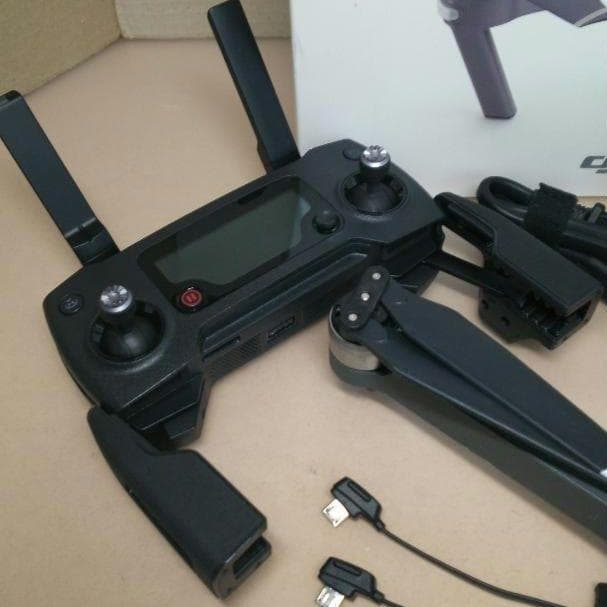 ドローン DJI Mavic Pro