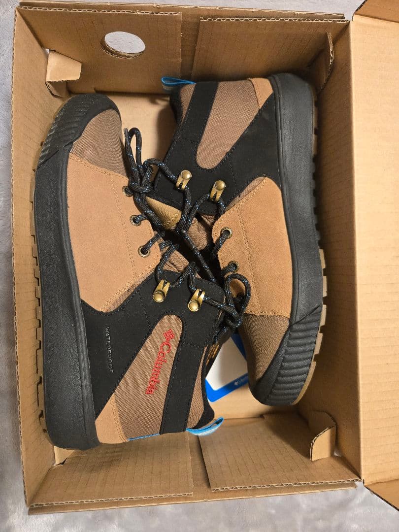 Columbia アウトドア スニーカー