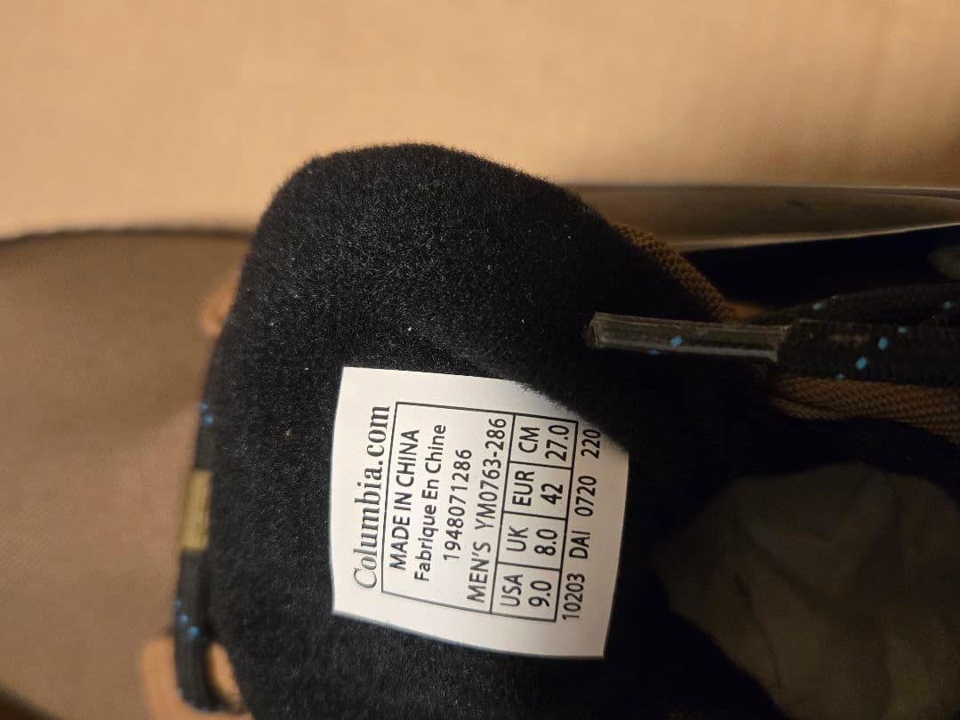 Columbia アウトドア スニーカー