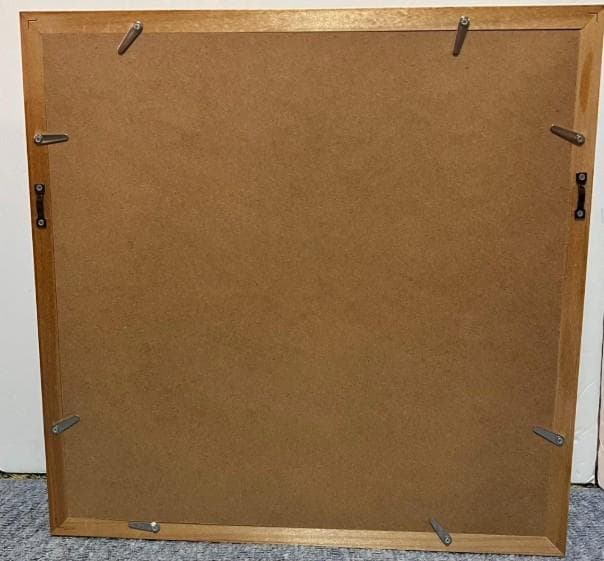 特注 家紋 丸に右三階松 ラメチップゴールド 金属製