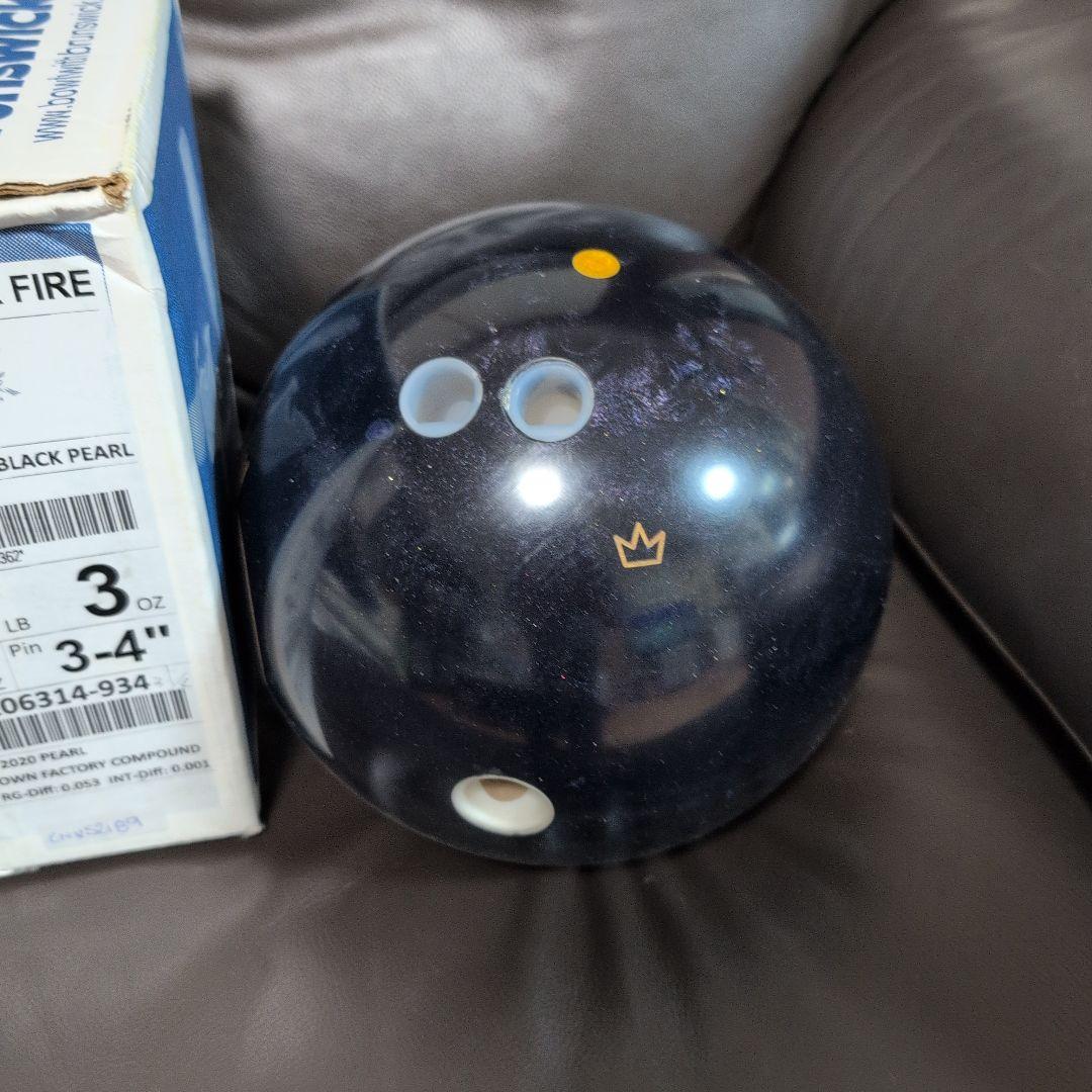 Quantum Black Fire ボウリングボール 14LB