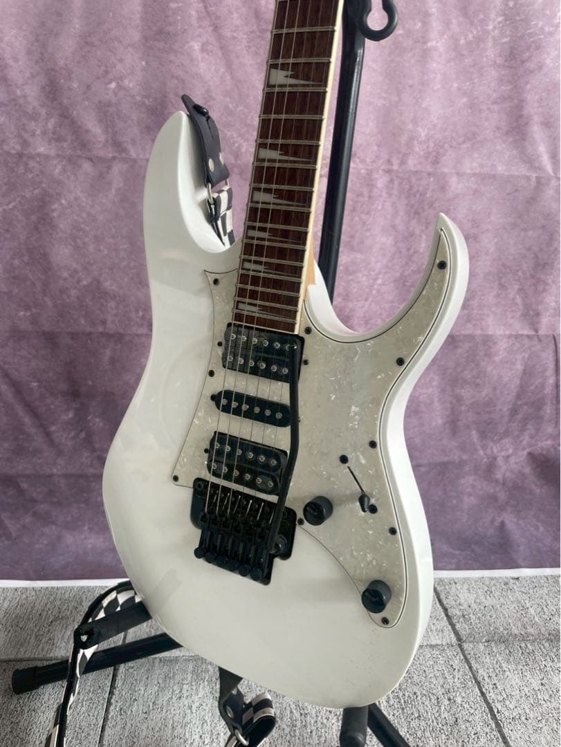 【美品】美品　Ibanez アイバニーズ　RG350DXZ White