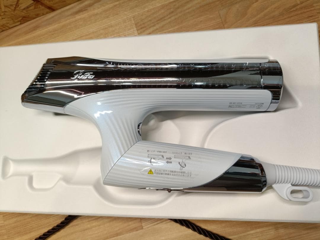 ★新品未使用★リファ ビューティックドライヤー S+ ホワイト 2025年製