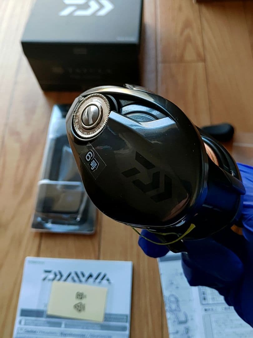 ダイワ DAIWA タトゥーラTW 400H 右ハンドル