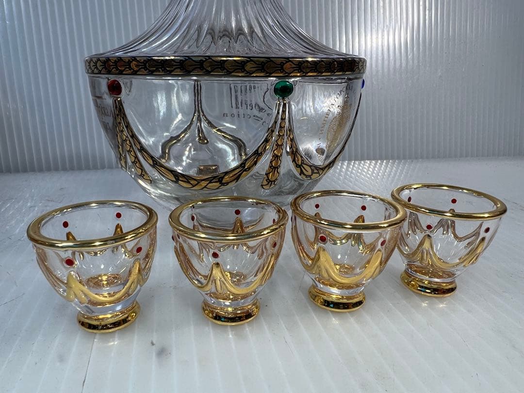 Ladogaインペリアルコレクション エッグ型ガラスアート空のボトル