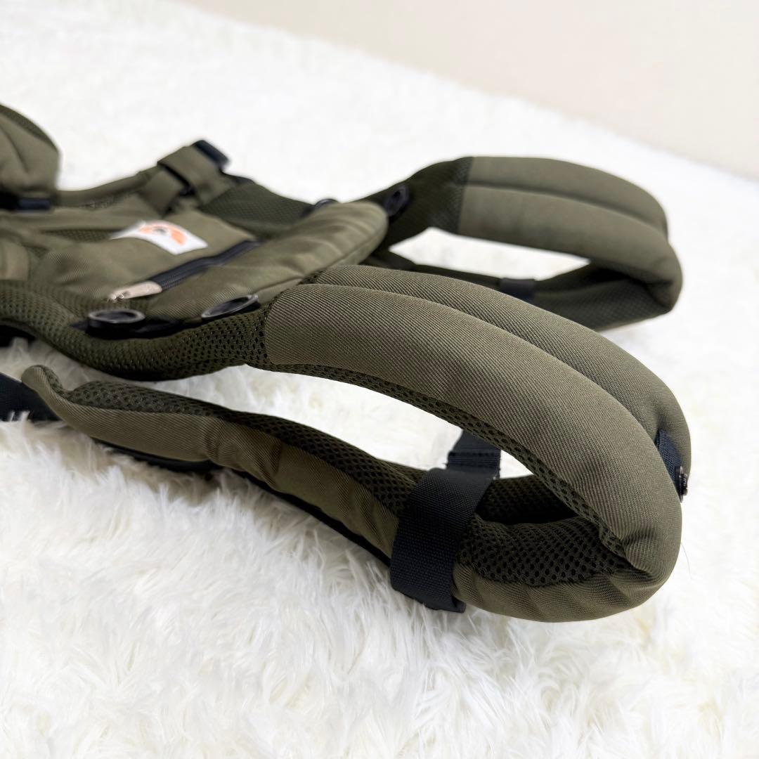 エルゴベビー オムニ360抱っこ紐 オリーブグリーン