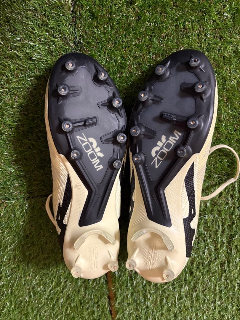 やNIKEズーム マーキュリアル ヴェイパー 15 エリート AG-PRO